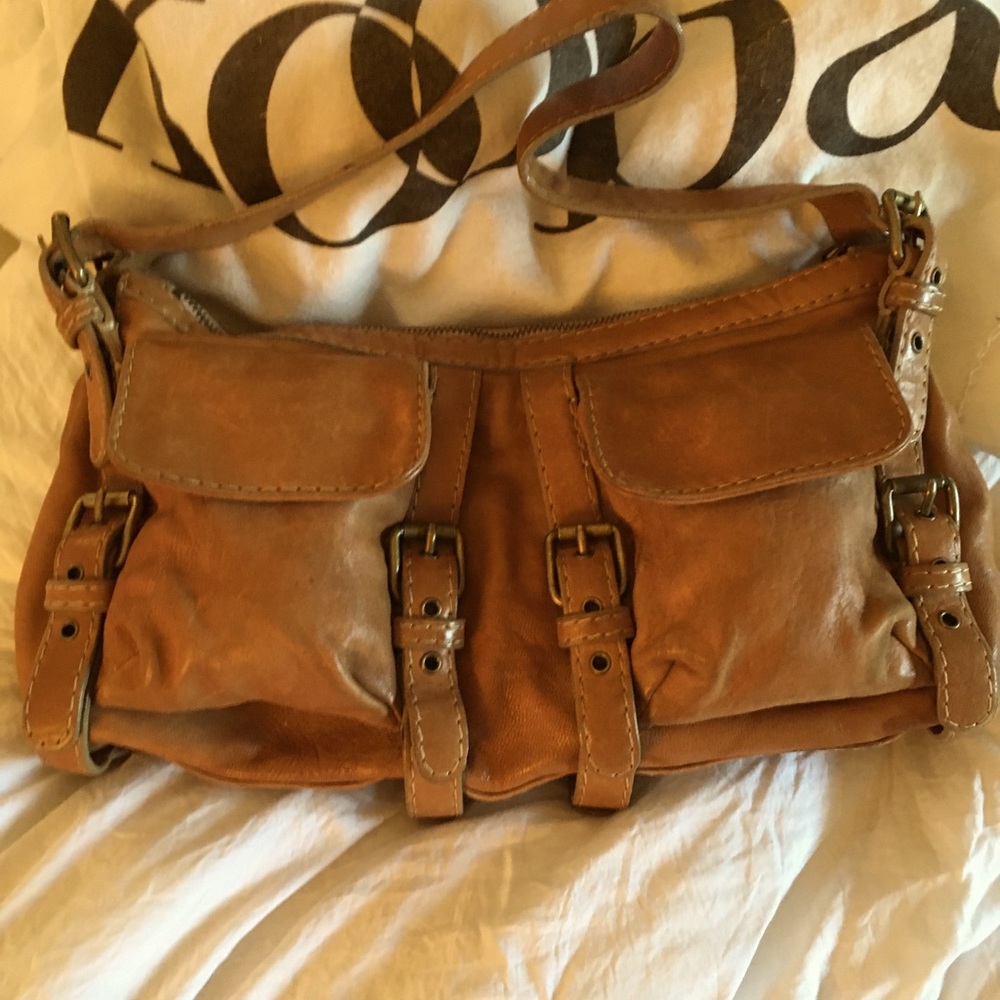 Cute rich camel tan color leather handbag